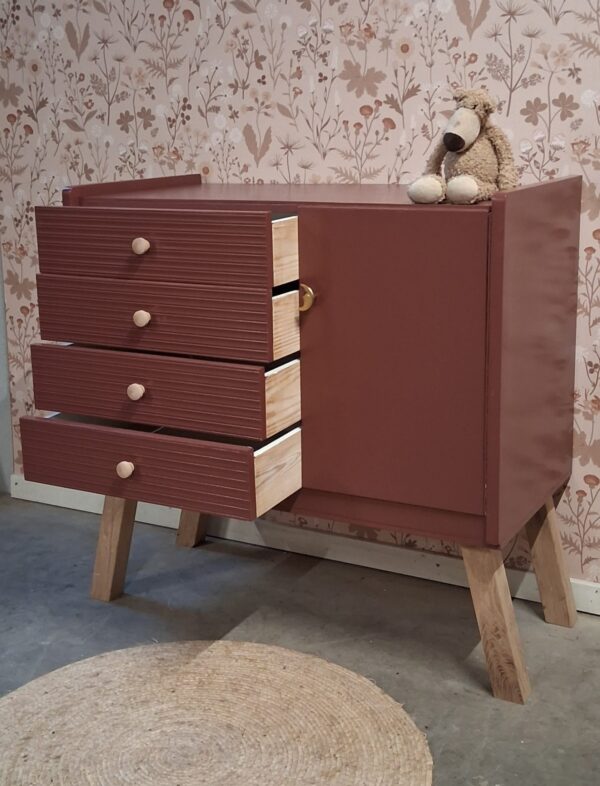 Vintage commode met lades Merlot Mania
