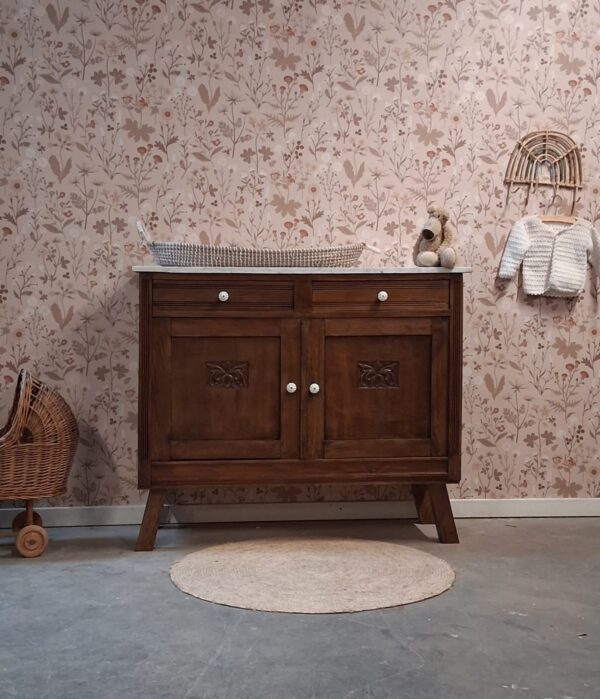 WhatsApp Image 2026-03-13 at 23.07.47 (3) Vintage houtkleur commode met wit marmerenblad