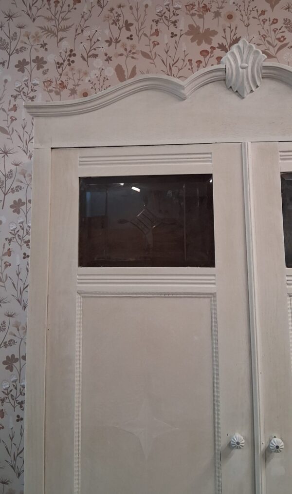 Vintage demontabele tweedeurs kledingkast in een kleur naar keuze