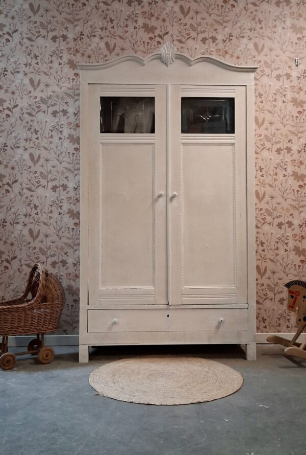 Vintage demontabele tweedeurs kledingkast in een kleur naar keuze