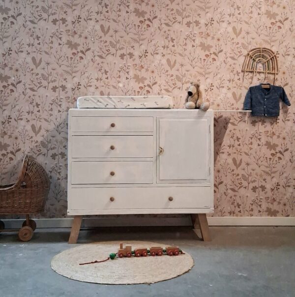Vintage commode ‘Tim’ – kleur en knopjes naar keuze