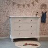 vintage commode babykamer, vintage kast kinderkamer