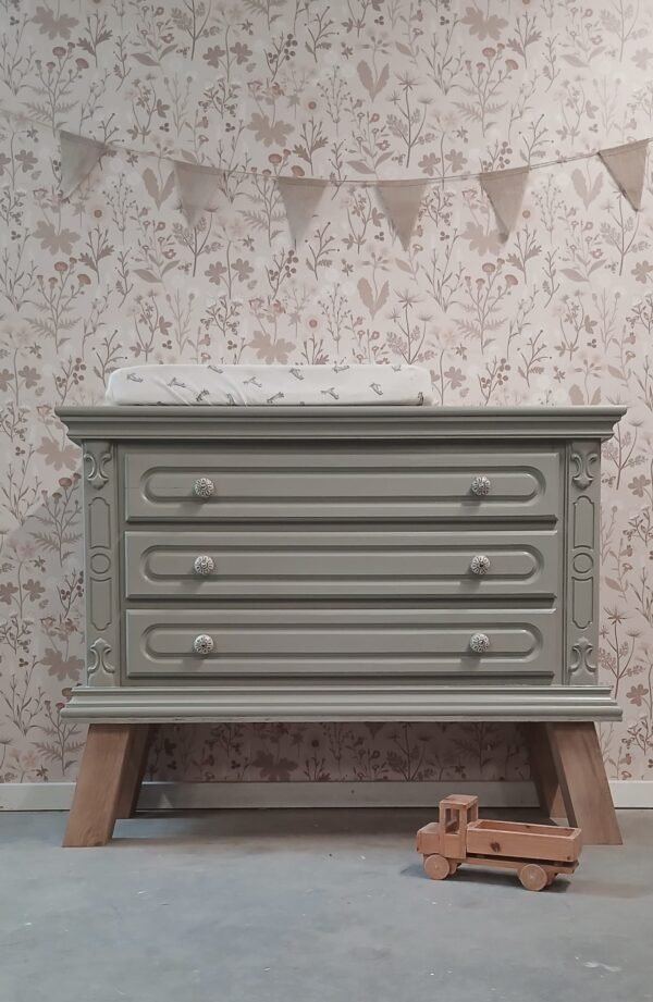 Vintage commode houtkleur/badkamermeubel