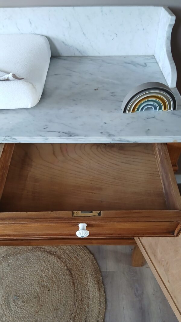 *GERESERVEERD* Vintage houten commode met wit marmeren blad Mimi