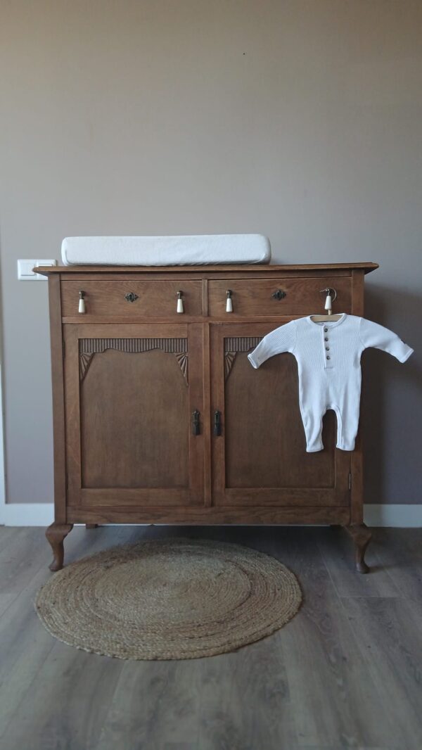 WhatsApp Image 2026-04-24 at 14.35.38 (2) Vintage commode houtkleur/badkamermeubel