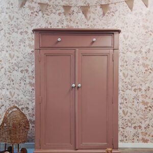 vintage commode babykamer, vintage kast kinderkamer