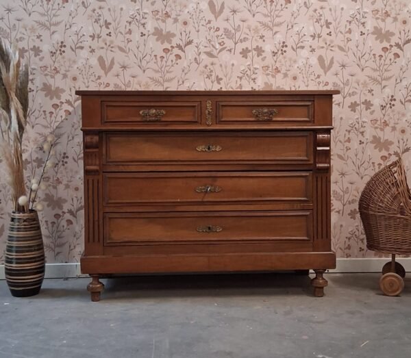Vintage commode ladekast uniek babykamer kinderkamer duurzaam antiek