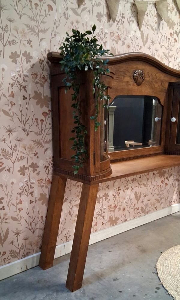 Vintage kaptafel meidenkamer kinderkamer uniek duurzaam babykamer