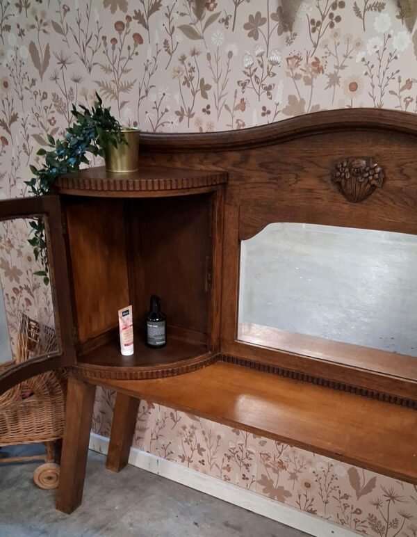 Vintage kaptafel meidenkamer kinderkamer uniek duurzaam babykamer